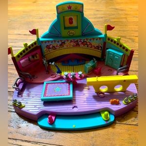 1999 Polly Pocket Gymnastics Stadium